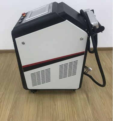 Portable 150W 10mm Laser Rust Cleaning Machine Burn Off System