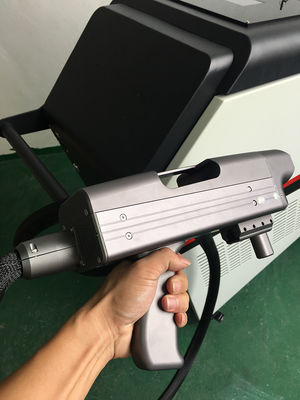 Portable 150W 10mm Laser Rust Cleaning Machine Burn Off System