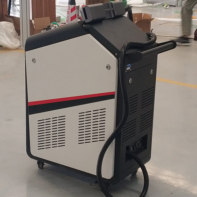 Handheld 1000W Laser Cleaning Machine For Metal Rust Removal