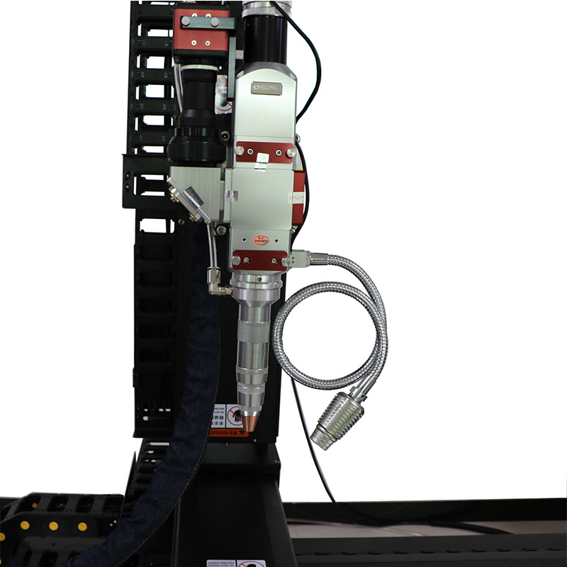 Metal Automatic Flatbed Fiber Continuous Welding Machine Water Cooling 1000W