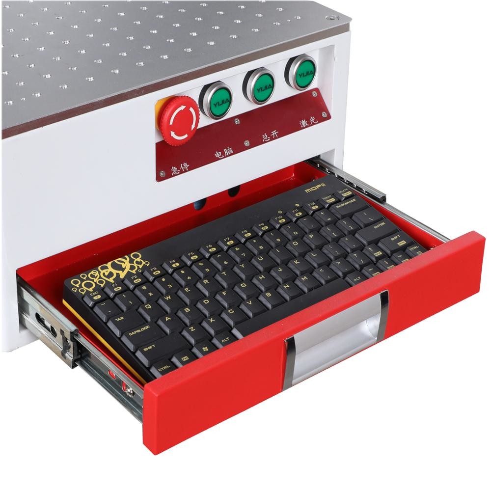 CE Fibre Laser Marking Machine , 8000mm/S Desktop Laser Marking Equipment
