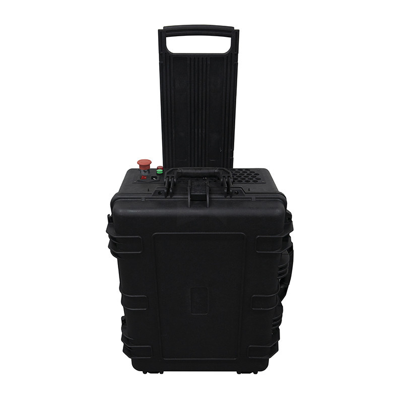 48V Handheld Laser Cleaning Machine , 100watt Laser Metal Rust Remover